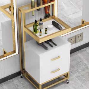 Chaise de coiffure professionnelle en cuir rose magnifique avec base dorée, chaise de barbier à vendre, 2024 - Product Image 4