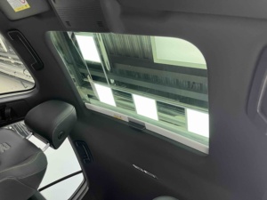 <span class=keywords><strong>Volkswagen</strong></span> <span class=keywords><strong>Golf</strong></span> 280TSI DSG <span class=keywords><strong>R</strong></span>-Line <span class=keywords><strong>2022</strong></span> - Product Image 4