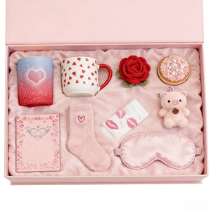 C&H Paquete de Regalo Premium con Accesorios Románticos para el Día de San Valentín, con Vaporizador para Ducha, Diario y Regalos de Amor - Product Image 1