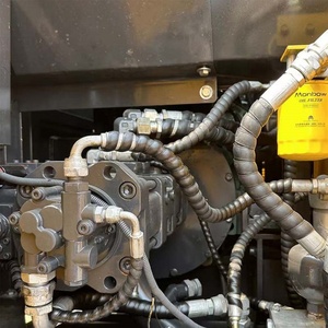 รถขุดวอลโว่ EC140 มือสอง รุ่นปี 2022 น้ำหนัก 14 ตัน ระบบไฮดรอลิก แบบตีนตะขาบ ความจุบุ้งกี๋ 2.6 เมตร - Product Image 2