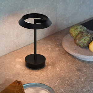 Lampe de table Magcharm à LED avec commande tactile, rechargeable, fonctionne sur batterie, éclairage d'ambiance pour bureau et chevet - Product Image 3