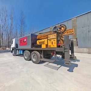 Op Vrachtwagen Gemonteerde Boorgat Boorplatform Met Motor Luchtcompressor Waterputboormachine - Product Image 2