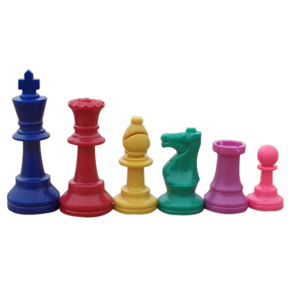Jeu d'échecs multicolore, pièces colorées