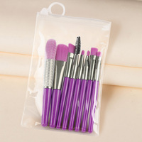 Saiyii haute qualité 8 pièces Mini ensemble de pinceaux de maquillage Logo personnalisé Kit de pinceaux cosmétiques pour débutants avec sac en polyuréthane
