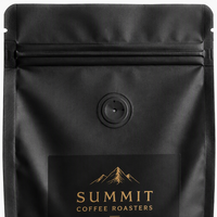 Sacs à café refermables à fond plat en plastique noir mat personnalisés avec valve unidirectionnelle pour l'emballage des grains