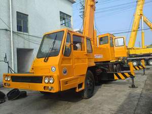 Grue mobile sur chenilles hydraulique d'occasion Kato Tadano NK250E à bas prix, moteur japonais, 25/30/40/50 tonnes, 2001-4000 heures - Product Image 4