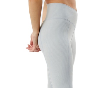 Leggings de yoga grande taille pour femmes, taille mi-haute élastique, respirants, écologiques, été-automne, logo personnalisé, vente en gros - Product Image 5