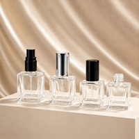 Flacon de parfum en verre transparent portable de 10 ml avec pompe pulvérisatrice pour l'emballage de parfum