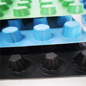 Planche de drainage cellulaire 30 mm en HDPE alvéolaire <span class=keywords><strong>avec</strong></span> géotextile pour la protection <span class=keywords><strong>d</strong></span>'étanchéité des plateformes de stationnement et des cours publiques - Product Image 3