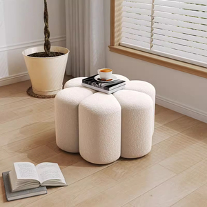 Tabouret de canapé créatif français crème moderne petit appartement sens de haut niveau Internet poufs de célébrités maison salon pétale - Product Image 1