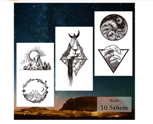 62 Fogli di Tatuaggi Temporanei con Motivi di Montagna, Inclusi Tatuaggi Impermeabili Neri con Geometrie, Sole, Stelle, Luna, Alberi, Triangoli - Product Image 5