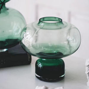 Upmarket vaso di <span class=keywords><strong>vetro</strong></span> di fiori verdi di alta qualità vasi di <span class=keywords><strong>vetro</strong></span> colorati moderni <span class=keywords><strong>centrotavola</strong></span> di nozze per la decorazione del tavolo - Product Image 2