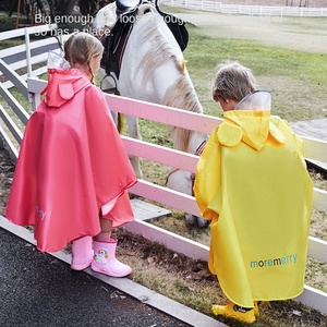 Imprimer LOGO Poncho <span class=keywords><strong>de</strong></span> <span class=keywords><strong>pluie</strong></span> pour enfants Taille enfant Ponchos à capuche pour garçons et filles Ponchos imperméables légers jaunes - Product Image 2