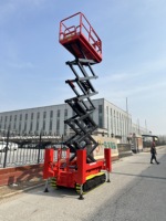 Stabilisateurs hydrauliques de 10 à 14 m offrant un nivellement à un bouton pression, 360° °   Maniabilité sur site et adaptabilité tout-terrain, levage à ciseaux
