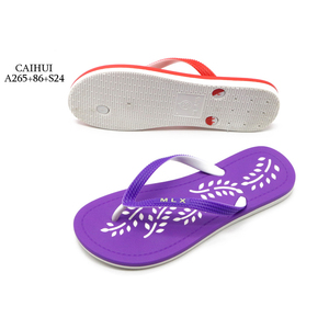 De moda a granel flip flops mujeres publicidad zapatillas flip flops - Product Image 3
