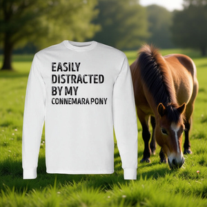 Camiseta de manga larga con estampado de serigrafía de un caballo Connemara que me distrae fácilmente, unisex, para adultos, con cuello redondo - Product Image 3
