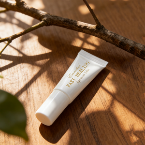 Emmeline Baume Réparateur et <span class=keywords><strong>Gel</strong></span> Cicatrisant Personnalisable à la Vitamine D Bio pour Soins Post-Tatouage et Microblading, Marque Privée, 12g, à Base de Plantes - Product Image 3