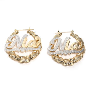 Joyería de acero inoxidable chapada en oro de 18 quilates, pendientes de aro de dos tonos a la moda personalizados, pendientes con nombre personalizado, accesorios delicados Punk - Product Image 1