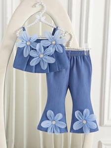 Set Estivo Casual per <span class=keywords><strong>Bambina</strong></span>, 2 Pezzi, Senza Maniche, con Fiori Tridimensionali, Top a Bretelle e <span class=keywords><strong>Pantaloni</strong></span>, per Uso Quotidiano, Alla Moda - Product Image 1