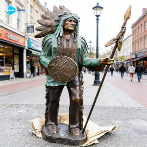 Grande Statua di Guerriero in Bronzo con Spada e Scudo per Decorazione di Giardini e Spazi Pubblici - Product Image 4