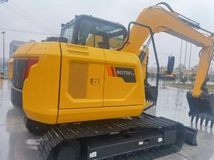 9075f: शक्ति और कॉम्पैक्ट डिजाइन का सही मिश्रण - Product Image 3