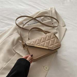 I-0988 Bolso Bandolera de Moda para Mujer, Multicolor, con Diseño de Diamantes Cuadrados, para Verano e Invierno, con una Sola Correa - Product Image 2