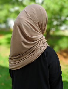 Großhandel Hochwertiges Jersey Stretchy Hijab Large Plain Maxi Schal Schal für Damen Sacrf <span class=keywords><strong>Long</strong></span> <span class=keywords><strong>Wrap</strong></span> HeadScarf - Product Image 2