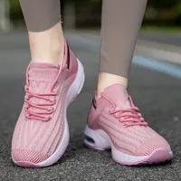 Chaussures en tricot personnalisées OEM pour femmes, respirantes, absorbant les chocs, à enfiler, toutes saisons, légères, avec coussinets, vente en gros, logo d'usine