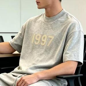 Camiseta Negra de Manga Corta <span class=keywords><strong>Fear</strong></span> 1997, Deportiva, Casual, Cuello Redondo, Corte Regular, 100% Algodón, por Huzaifa Products God - Product Image 2