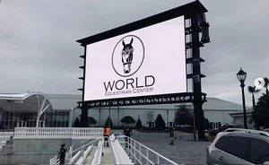 Pantalla LED para Exteriores P2.5 HD en Oferta, Pantalla a Todo Color para Publicidad, Video Wall P2.5 de Alto Brillo que Alcanza hasta 5500 Nits - Product Image 3