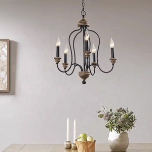 Lampadario <span class=keywords><strong>in</strong></span> <span class=keywords><strong>legno</strong></span> nero a 5 luci lampadario antico illuminazione vintage lampada a sospensione <span class=keywords><strong>in</strong></span> <span class=keywords><strong>legno</strong></span> per hotel - Product Image 1