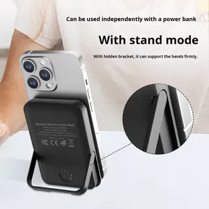 Chargeur magnétique 3-en-1 15W à charge rapide PD/sans fil avec sortie 2A/3A/5A pour téléphones portables, montres et écouteurs Modèle X559 - Product Image 4