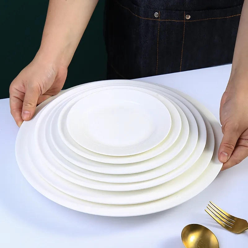 Yongsheng Free Sample Restaurant Round Flat Plate Dinnerware Prato White Platos Ceramic Bone China Dinner Plate Set