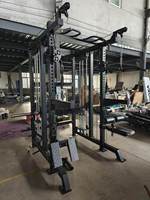 Équipement de fitness commercial : Power Rack, Appareil d'entraînement multifonctionnel, Machine à squats, Smith Machine, Appareil de crossover à câbles