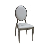 Luxe Or Imitation Acier Inoxydable Placage Argent Empilable Coussins en Cuir PU Chaise en Métal Banquet Chaises de Mariage pour Événements