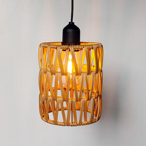 Nuovo Prodotto Transfrontaliero: Lampadario in Rattan <span class=keywords><strong>a</strong></span> <span class=keywords><strong>Batteria</strong></span> con Telecomando, Lampadina LED E27 per Casa, Campeggio, Cortile, Ristorante - Product Image 3