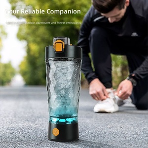 Bouteille d'<span class=keywords><strong>eau</strong></span> automatique en plastique anti-fuite <span class=keywords><strong>de</strong></span> 650 ml avec logo personnalisé, pour la salle <span class=keywords><strong>de</strong></span> sport, les sports, les voyages, les activités <span class=keywords><strong>de</strong></span> plein air, unisexe, avec paille rabattable - Product Image 2