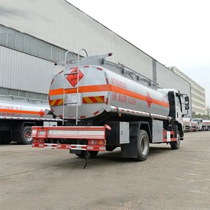 Dayun 4x2 Nouvelle capacité de 1000litres Réservoir de carburant Camion de transport d'huile de palme Camion-<span class=keywords><strong>citerne</strong></span> Camion <span class=keywords><strong>Citerne</strong></span> - Product Image 4