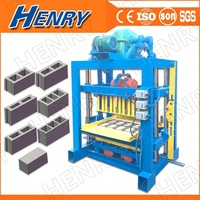 Machine à fabriquer des blocs de béton semi-automatique QT4-40, machine de moulage en Afrique