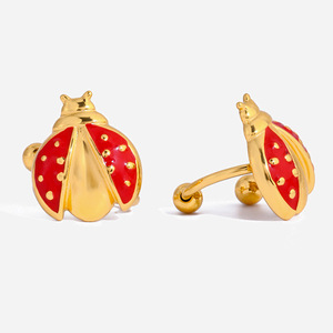 Boucles d'oreilles à clip en forme de coccinelle, or et émail rouge, bijoux fins pour femmes, à porter au quotidien - Product Image 1