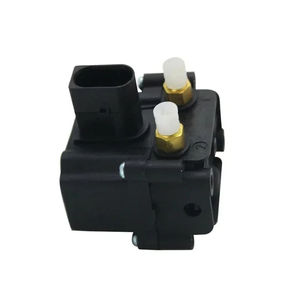 <span class=keywords><strong>Compresseur</strong></span> de <span class=keywords><strong>suspension</strong></span> pneumatique Offre Spéciale de pièces automobiles 37206789937 adapté à la pompe de <span class=keywords><strong>compresseur</strong></span> de <span class=keywords><strong>suspension</strong></span> pneumatique <span class=keywords><strong>bmw</strong></span> <span class=keywords><strong>X5</strong></span> <span class=keywords><strong>E70</strong></span> - Product Image 4