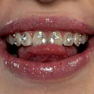 ODM OEM Crystal Gems Nouvelle forme et conception Fabricants professionnels - Product Image 3