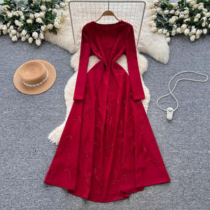 विंटेज यूरोपीय अमेरिकी फैशन कैजुअल-लाइन मिडी लंबी आस्तीन डायमंड टास्सेल पंख उच्च सड़क के लिए कपड़े - Product Image 1