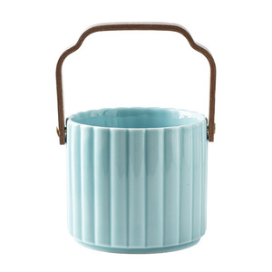 Panier à fruits en céramique Wu Mi Tang avec poignée en bois, design à rayures verticales portable pour le rangement de thé et de collations à la maison - Product Image 5