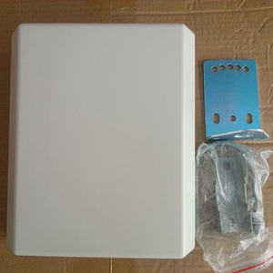 เสาอากาศแบบแผงทิศทางสำหรับติดตั้งภายนอกอาคาร LTE 698-2700MHz 4G พร้อมขั้วต่อ SMA-Male - Product Image 3