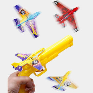 Soucoupe volante levée à la main pour enfants <span class=keywords><strong>lanceur</strong></span> de <span class=keywords><strong>pistolet</strong></span> d'avion éjection de mousse jouet extérieur caractéristiques de sécurité pistolets en matière plastique - Product Image 3