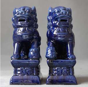 Petite statue d'animal Fu Dog en <span class=keywords><strong>porcelaine</strong></span> émaillée tricolore de la dynastie Tang pour la décoration de la maison - Product Image 3