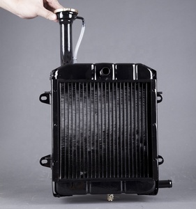 Radiador para Tractor, Sistema de Refrigeración de Alta Resistencia Personalizado para Motor Diésel de 40HP-90HP, Repuestos para Maquinaria Agrícola, Alto Rendimiento - Product Image 3