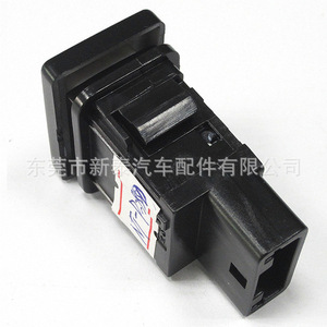 สวิตช์ยกหน้าต่างโตโยต้า NT-P-2085-D สีดำสำหรับ Camry Highlander Corolla Levin - Product Image 2