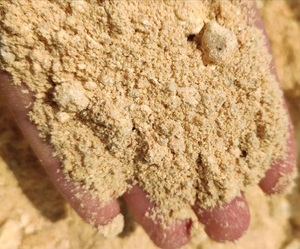 كيلوغرامات من الكاولين المكلس في أكياس 25 كجم، طين سيراميك مغسول 325 شبكة، مسحوق بورسلين لصناعة الورق، نسبة رطوبة 0.08%، 55.6% ثاني أكسيد السيليكون، مقاوم للحرارة - Product Image 3